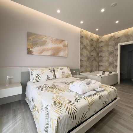 Al Civico3 Home & Suites Salerno Eksteriør billede