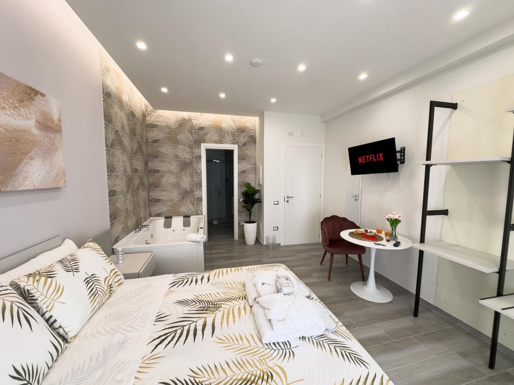 Al Civico3 Home & Suites Salerno Eksteriør billede