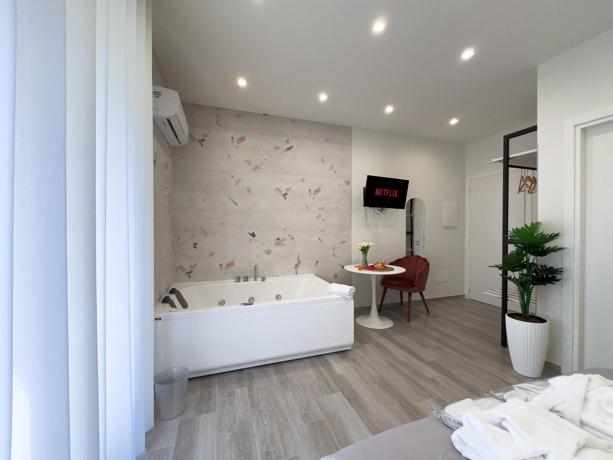 Al Civico3 Home & Suites Salerno Eksteriør billede