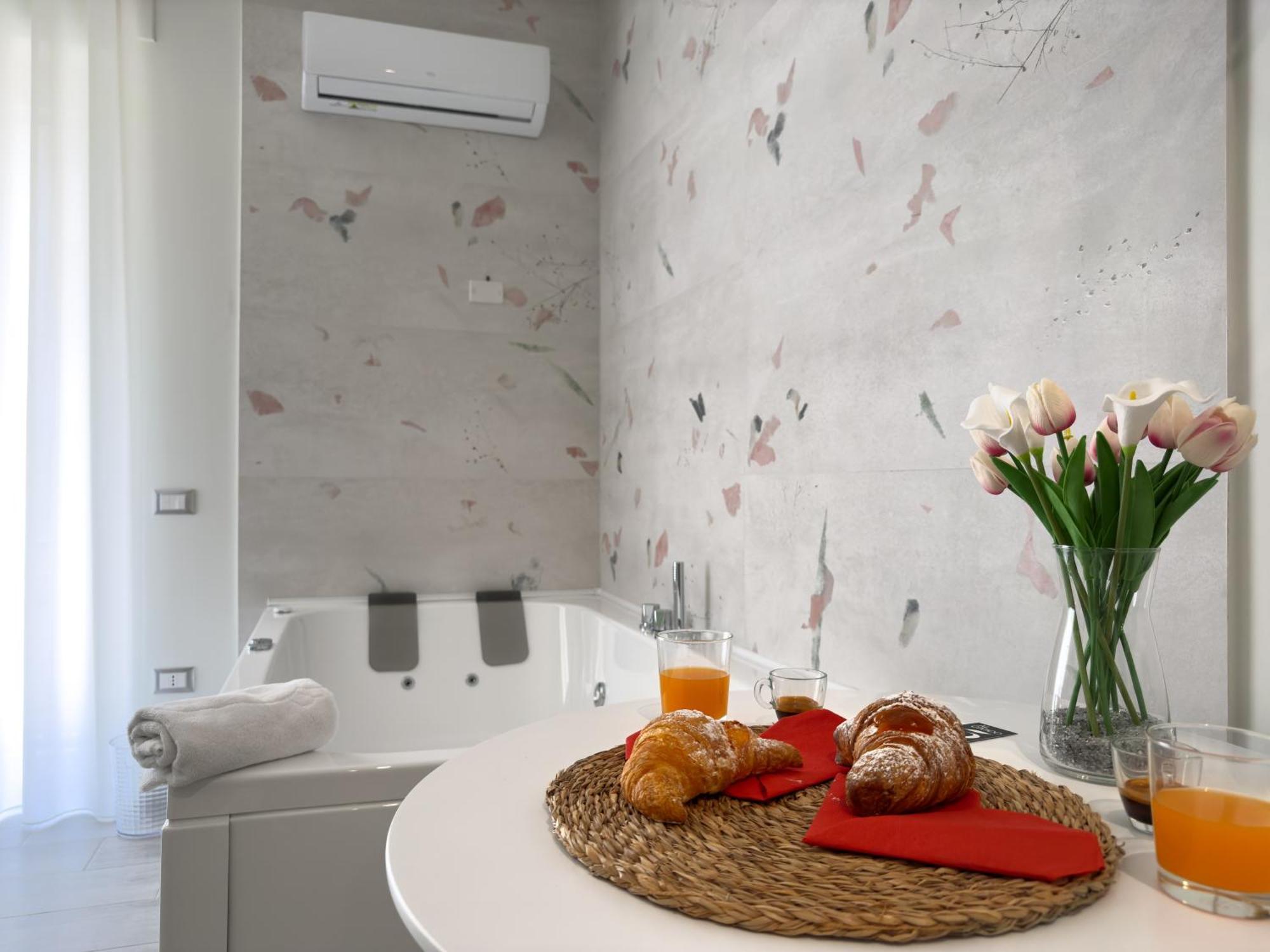 Al Civico3 Home & Suites Salerno Eksteriør billede
